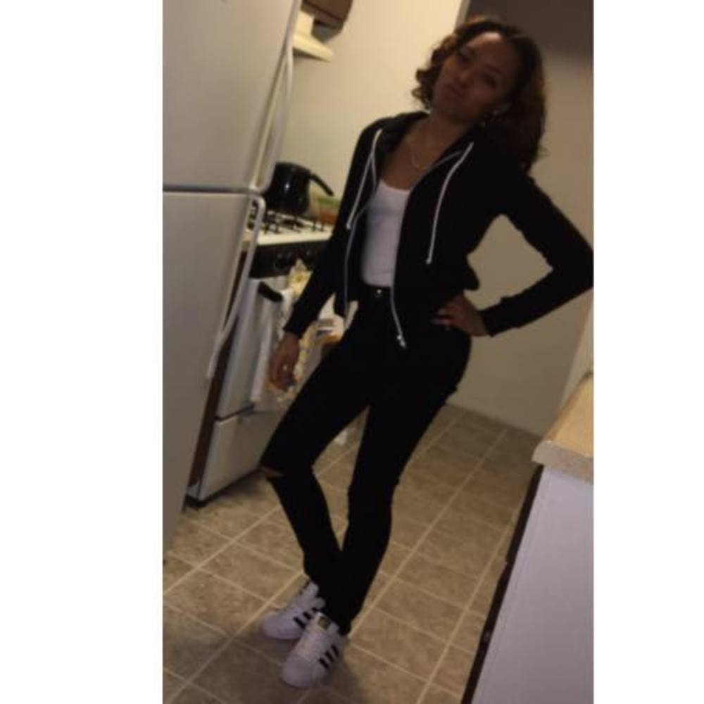 Meet your Posher, Myra